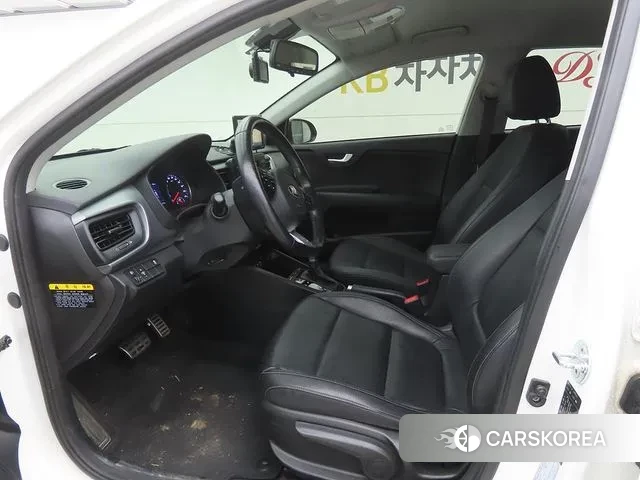 Kia Stonic id 3687076 из Кореи 15