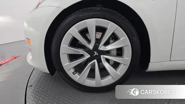 Tesla Model 3 id 3360841 из Кореи 15