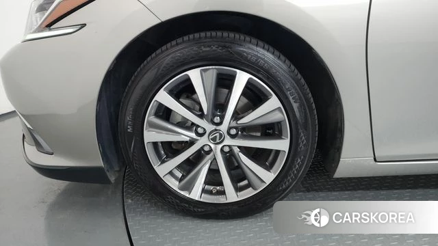 Lexus ES300h 7th generation id 4633023 из Кореи 32
