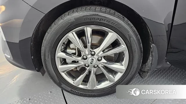 Kia The New Carnival id 3484338 из Кореи 15