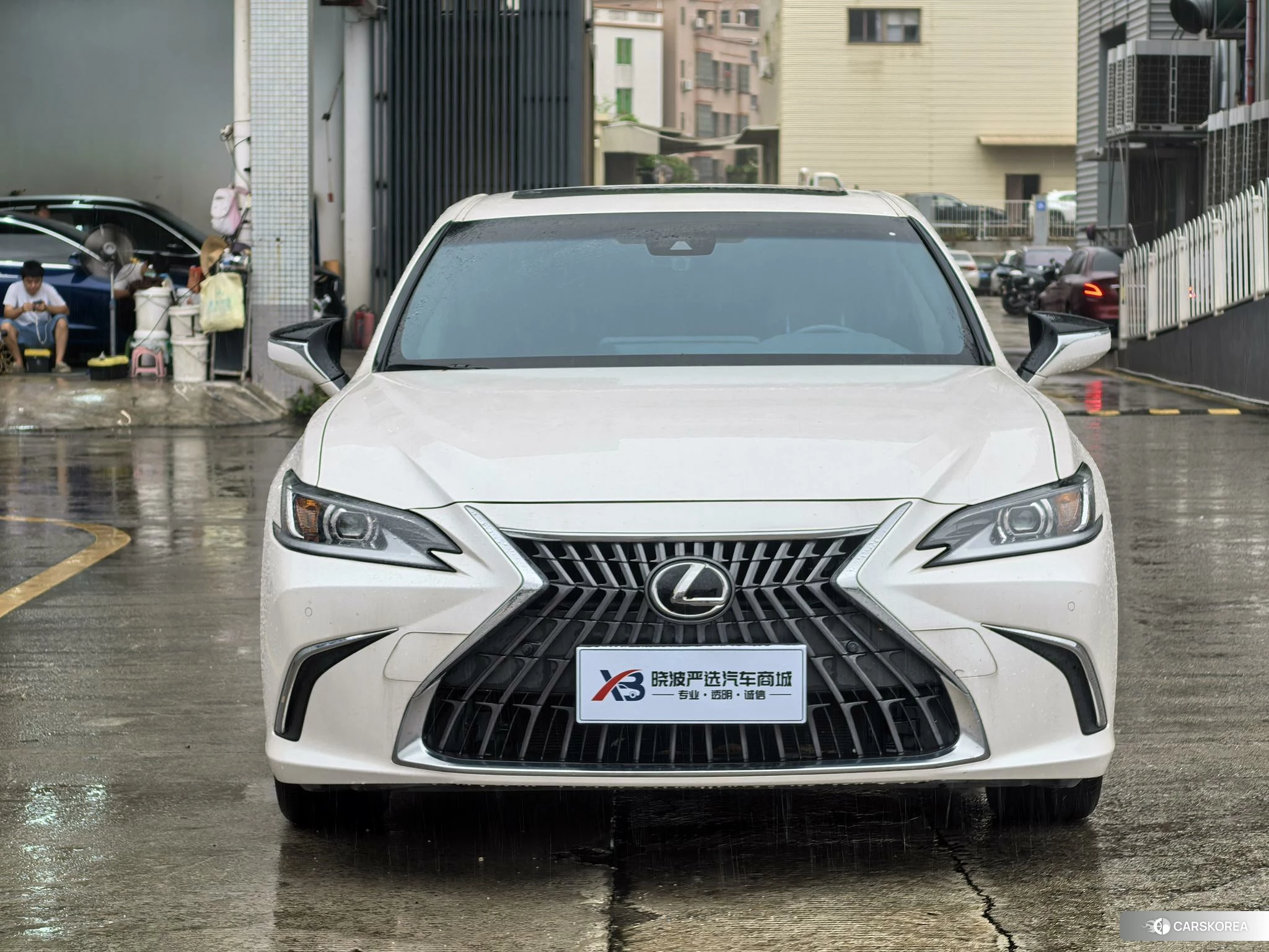 Lexus ES id 4468015 из Китая 16