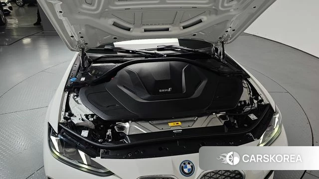 BMW i4 id 4934729 из Кореи 30