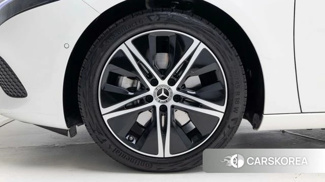 Mercedes-Benz A-Class W177 id 4487736 из Кореи 14