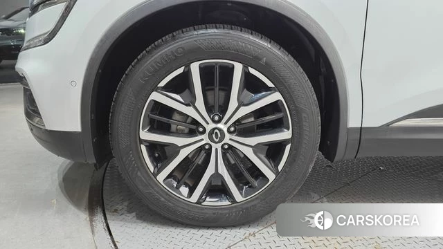 Renault Korea (Samsung) The New QM6 id 4490601 из Кореи 25