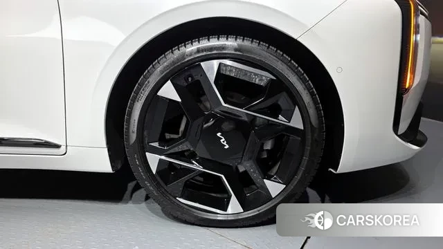 Kia The New K8 id 3371697 из Кореи 15