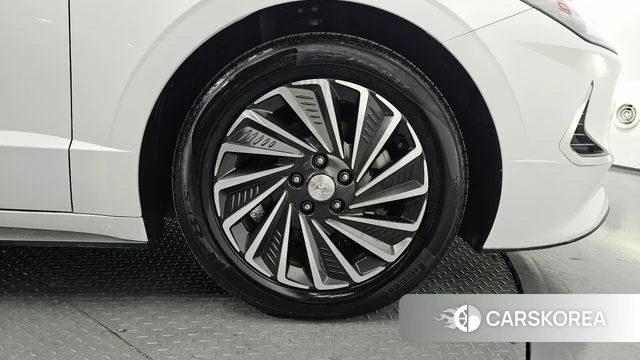 Hyundai Sonata Hybrid (DN8) id 3813604 из Кореи 15