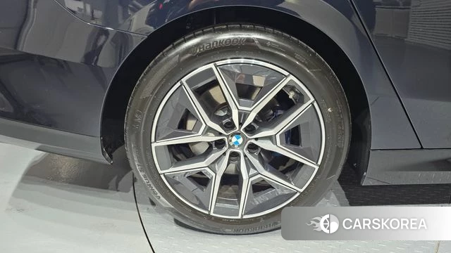 BMW 5 Series (G60) id 3890980 из Кореи 15