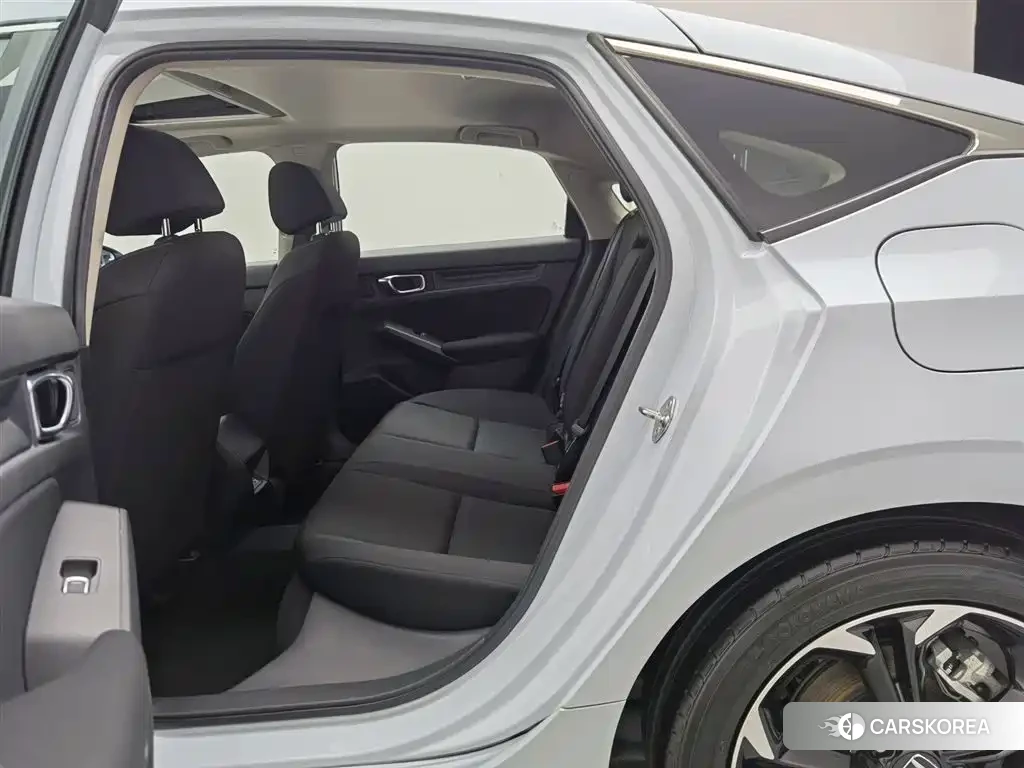 Honda Civic id 4565200 из Китая 19
