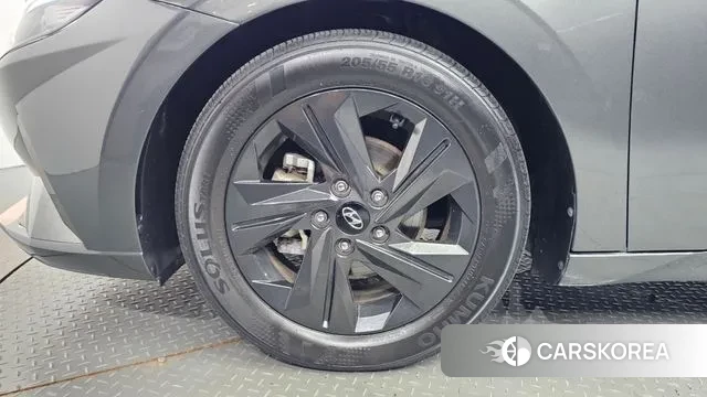 Hyundai Avante Hybrid (CN7) id 2901155 из Кореи 15