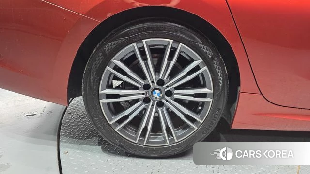 BMW 3 Series (G20) id 4702807 из Кореи 30