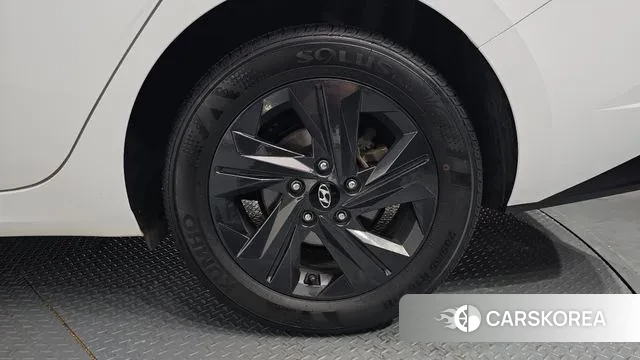 Hyundai Avante (CN7) id 3752656 из Кореи 15