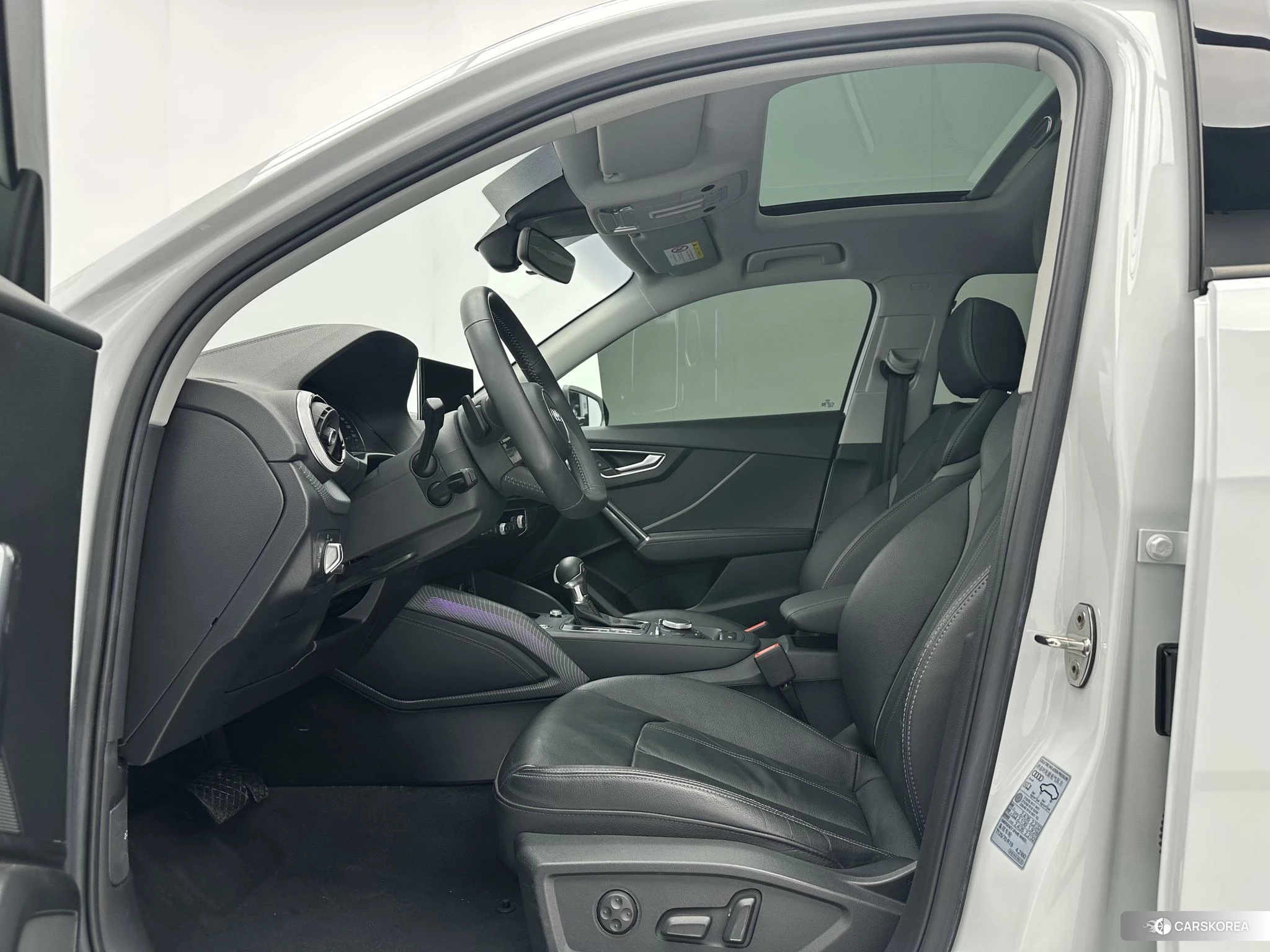 Audi Q2L id 4493141 из Китая 14