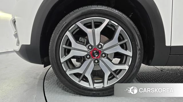 Kia Seltos id 3916951 из Кореи 15