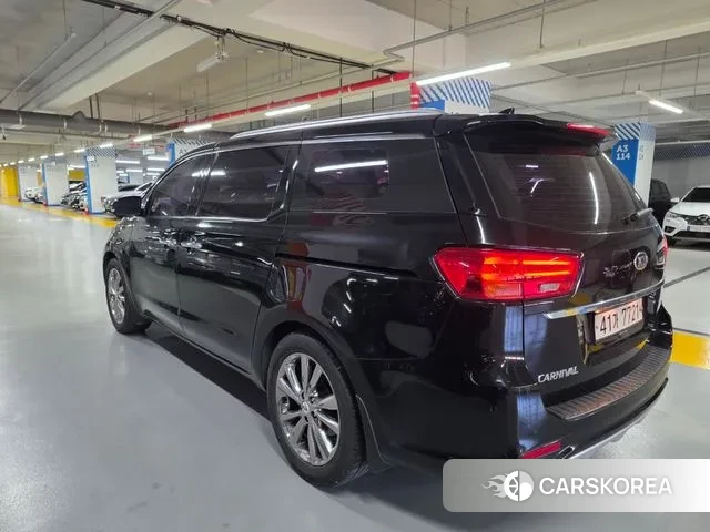 Kia The New Carnival id 3612537 из Кореи 15