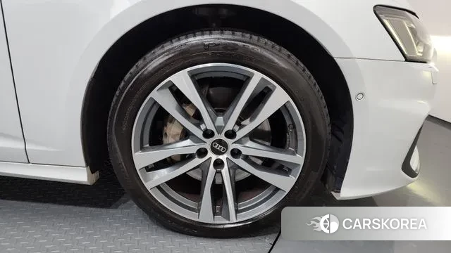 Audi A6 (C8) id 3540005 из Кореи 15