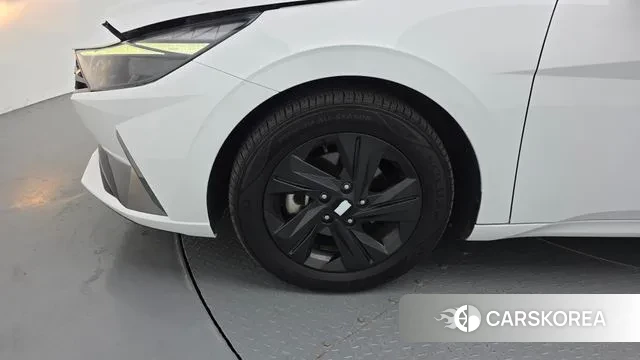 Hyundai Avante Hybrid (CN7) id 3349414 из Кореи 15