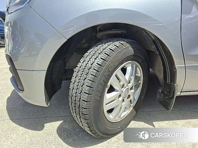 Hyundai The New Grand Starex id 4255229 из Кореи 7