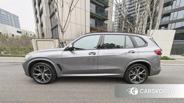 BMW X5 id 4278094 из Китая 18