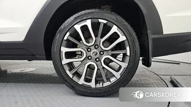 Ssangyong Torres id 3634800 из Кореи 15