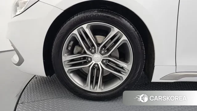 Hyundai Grandeur IG id 3336433 из Кореи 15