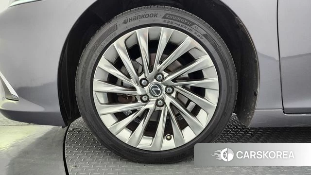 Lexus ES300h 7th generation id 4906592 из Кореи 30