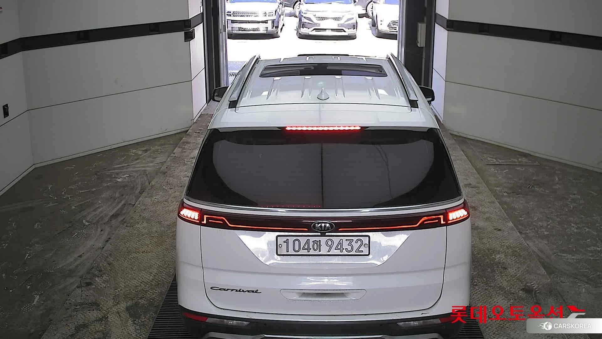 Kia Carnival id 3869393 из Кореи 32