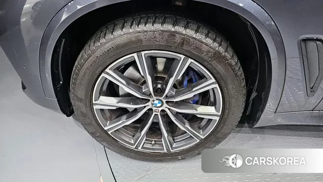 BMW X5 (G05) id 3478903 из Кореи 15