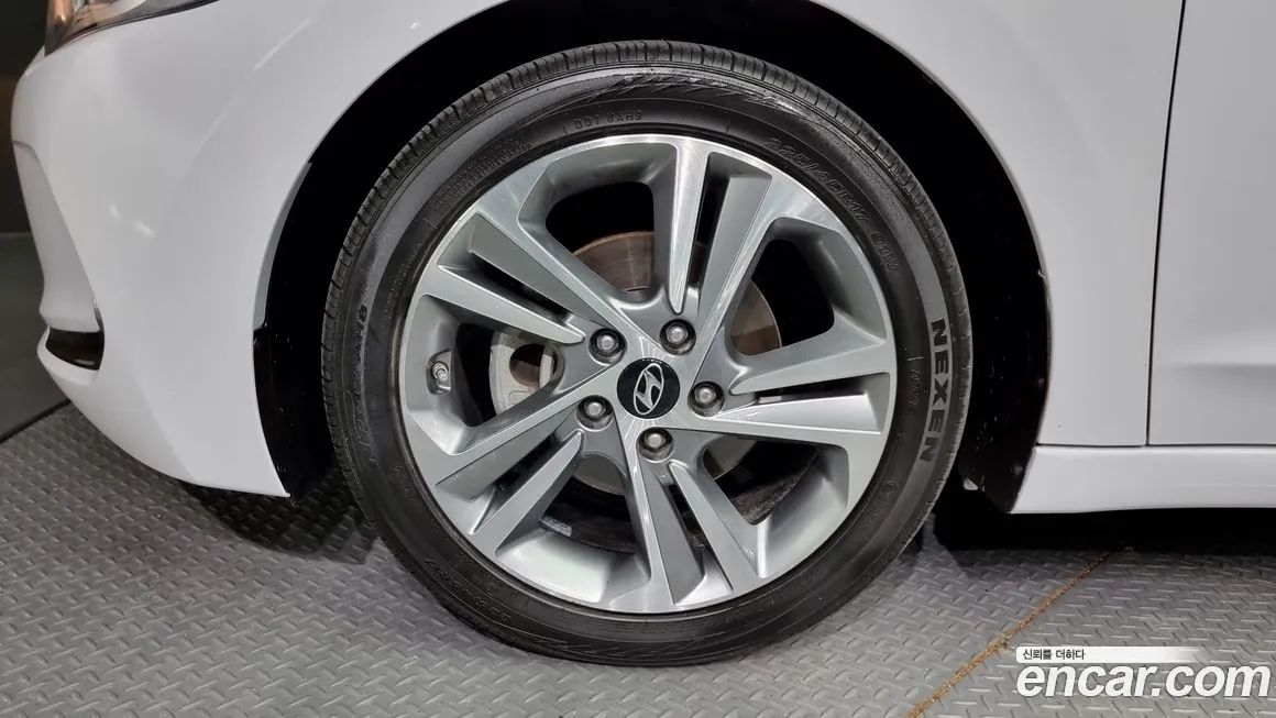 Hyundai Avante AD id 1474737 из Кореи 15