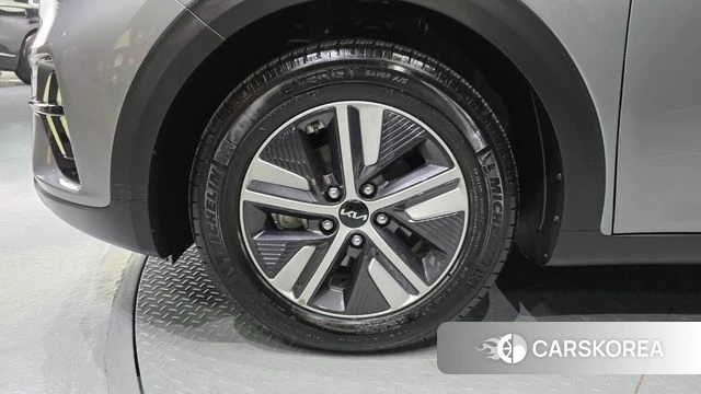 Kia The New Niro id 4741018 из Кореи 28
