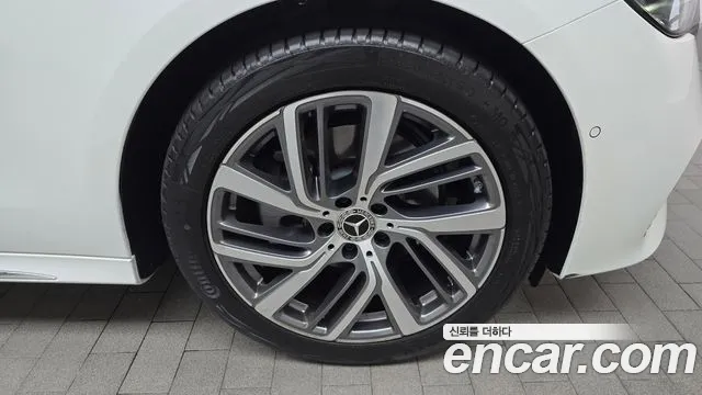 Mercedes-Benz E-Class W214 id 2799938 из Кореи 15