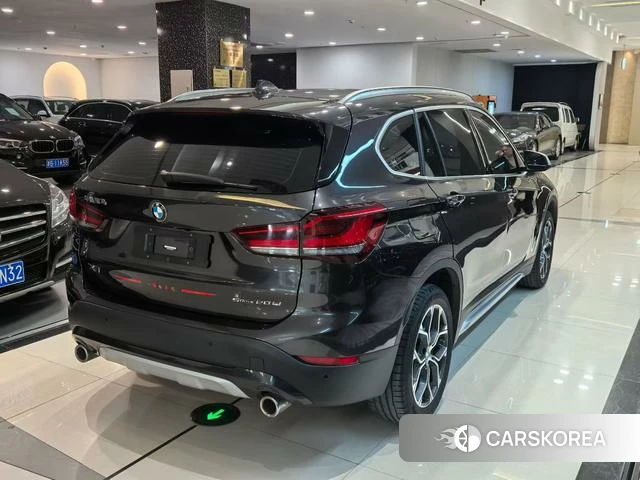 BMW X1 2022 Темно-серый из Китая, фото 5