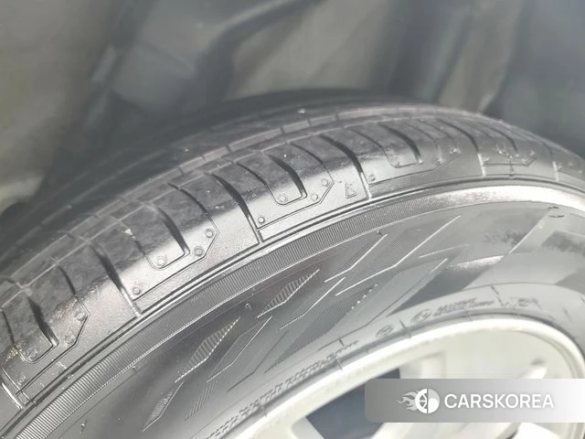 Hyundai Venue id 3873041 из Кореи 12