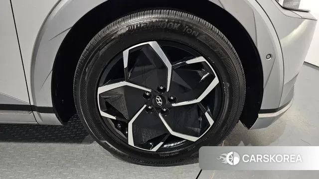 Hyundai Ionic 5 id 3012012 из Кореи 15