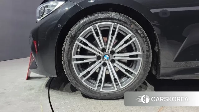 BMW 3 Series (G20) id 3566596 из Кореи 15