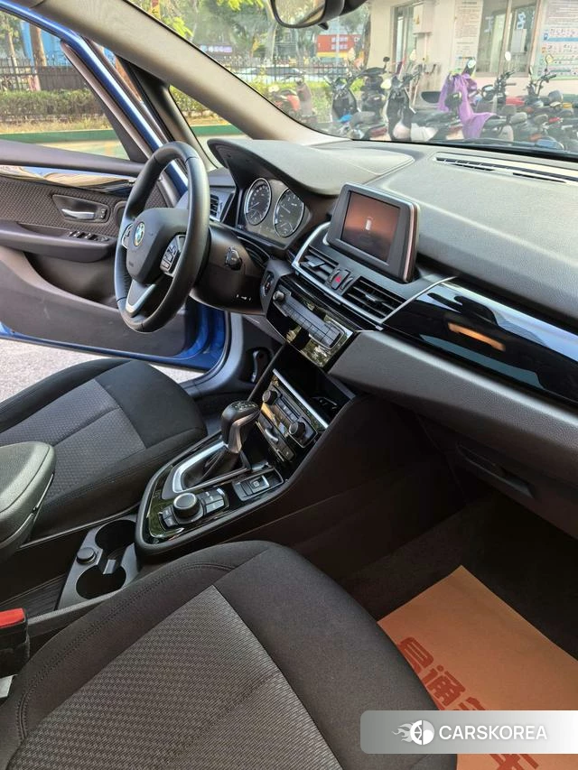 BMW 2 series station wagon id 4254400 из Китая 23