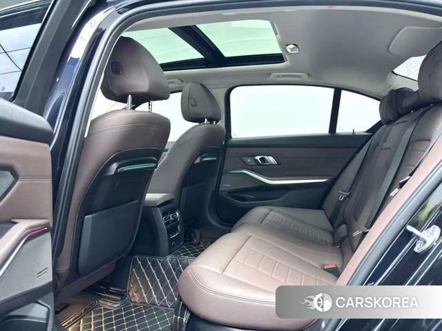 BMW 3 series 2021 Черный из Китая, фото 5