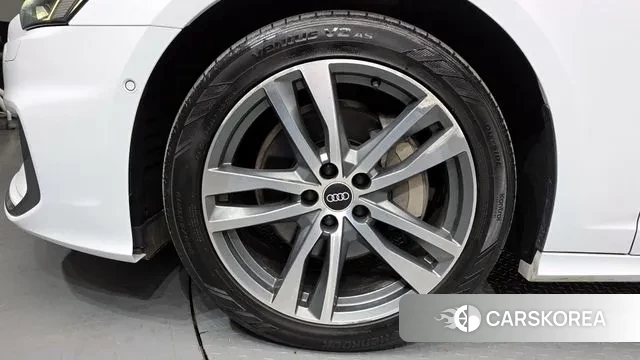 Audi A6 (C8) id 3587215 из Кореи 15