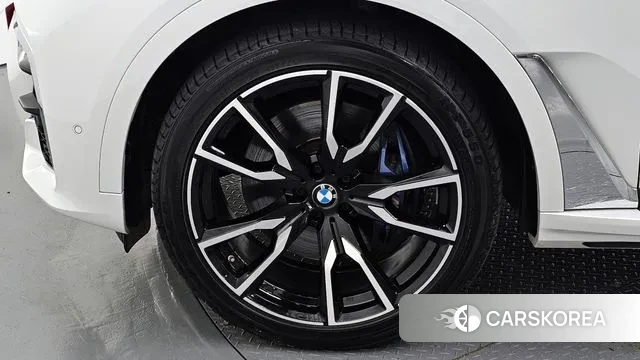 BMW X7 (G07) id 2959788 из Кореи 15