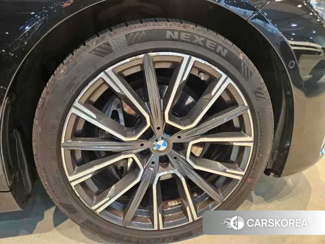 BMW 7 Series (G11) 2020 Черный из Кореи, фото 5