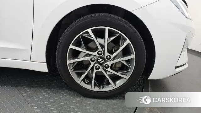 Hyundai The New Avante AD id 3429311 из Кореи 15