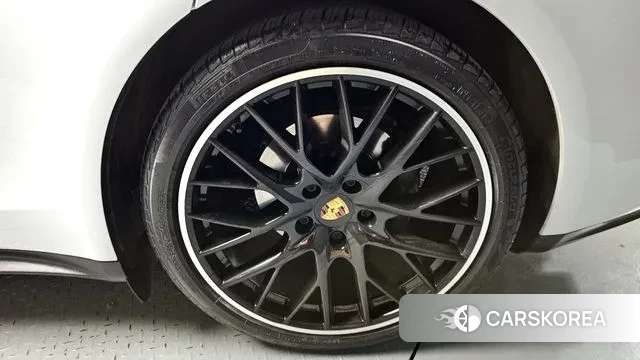 Porsche Panamera (971) id 3375343 из Кореи 15