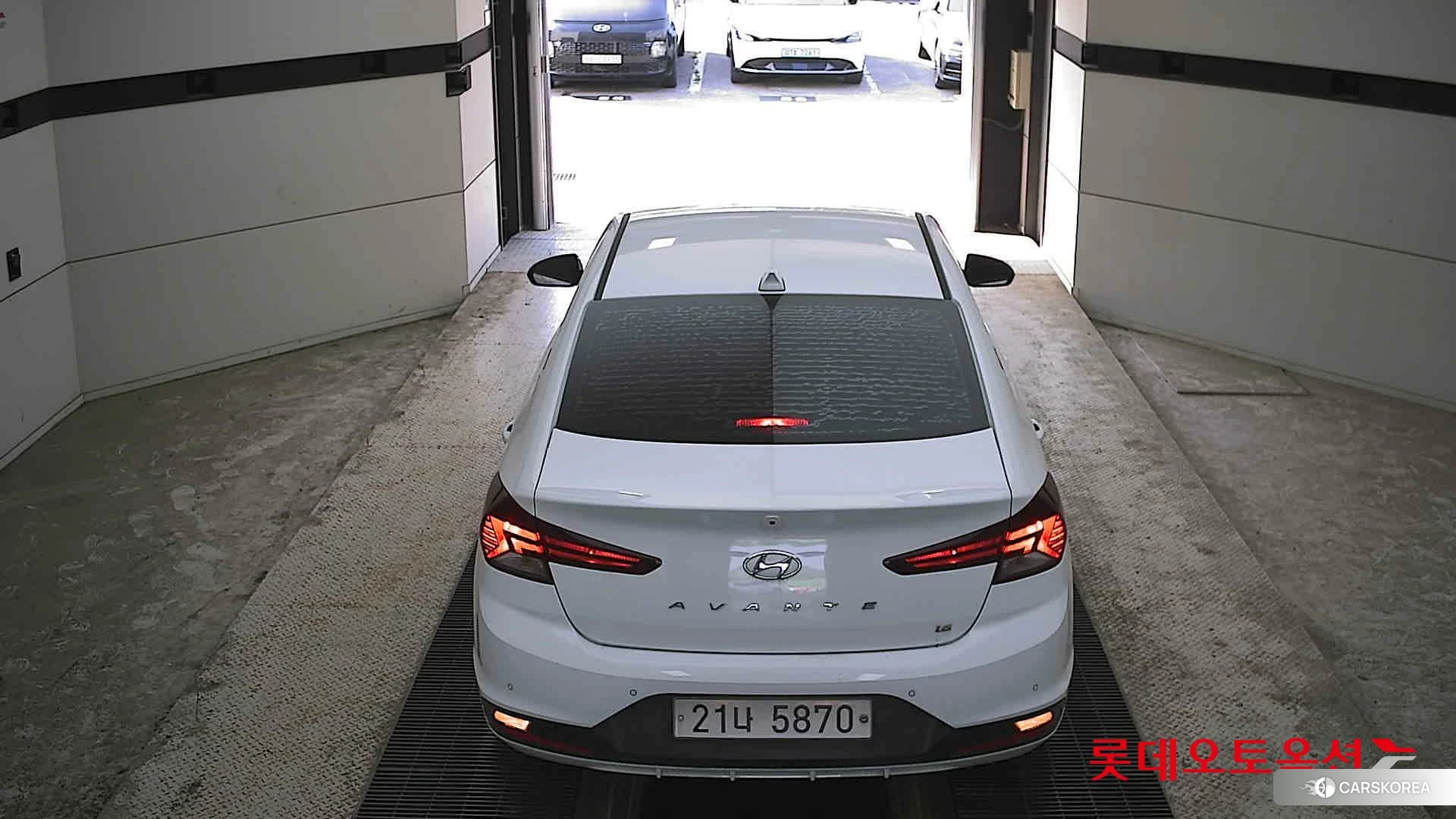 Hyundai Avante id 4289404 из Кореи 32