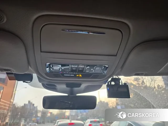 Lincoln Aviator 2nd generation 2021 Белый из Кореи, фото 5