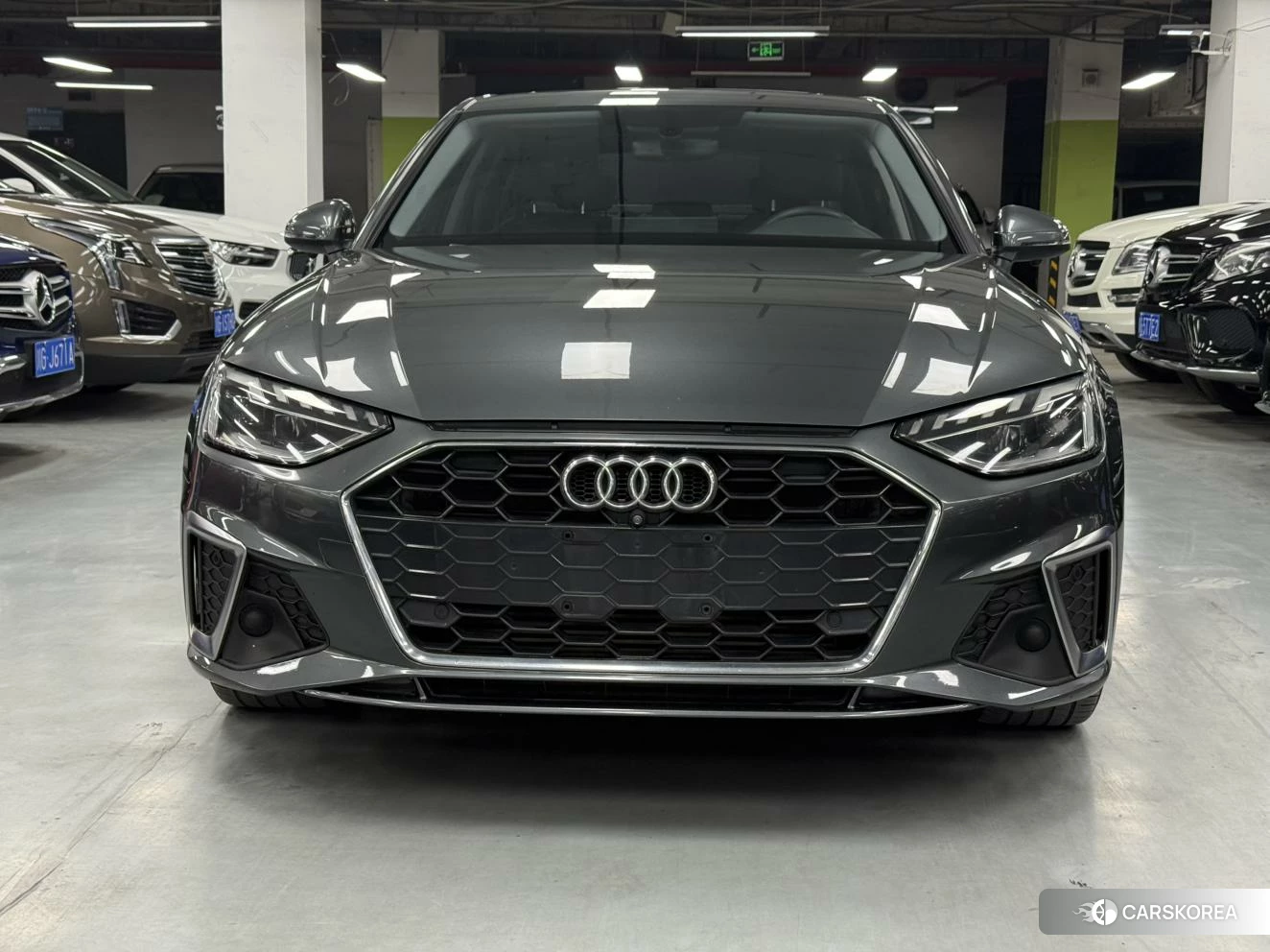 Audi A4L id 4461398 из Китая 13