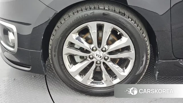 Kia All New Carnival id 3728821 из Кореи 15