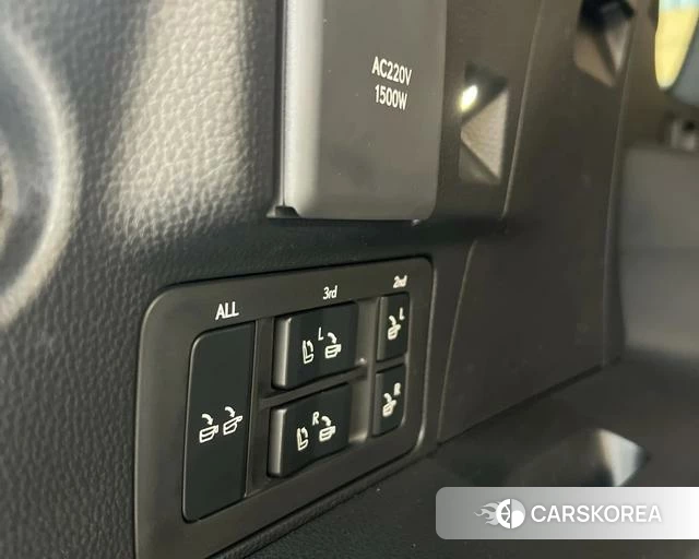 Lexus LX id 4259836 из Китая 7