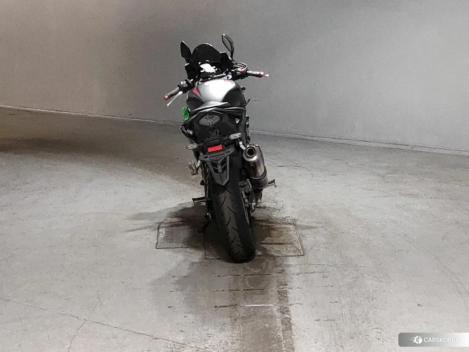 Проданный Honda CBR400R id 4200095 из Японии, фото 4