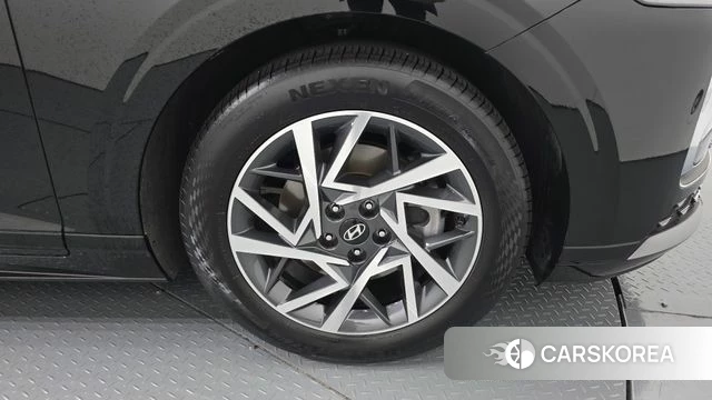 Hyundai Grandeur (GN7) id 3909941 из Кореи 15