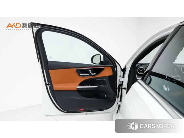 Mercedes-Benz Class C 2022 Белый из Китая, фото 5