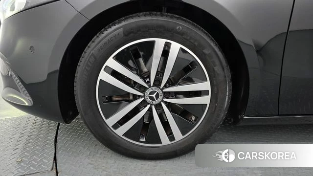 Mercedes-Benz A-Class W177 id 4676845 из Кореи 15